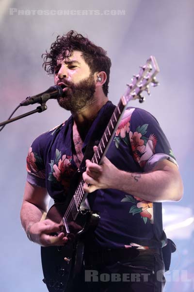 FOALS - 2019-08-25 - SAINT CLOUD - Domaine National - Scene de la Cascade - Yannis Philippakis